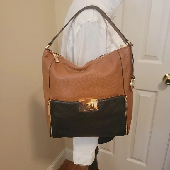 Michael Michael Kors Large Sloan Bag Brown and Black Pebble Leather Shoulder Bag - Picture 3 of 13